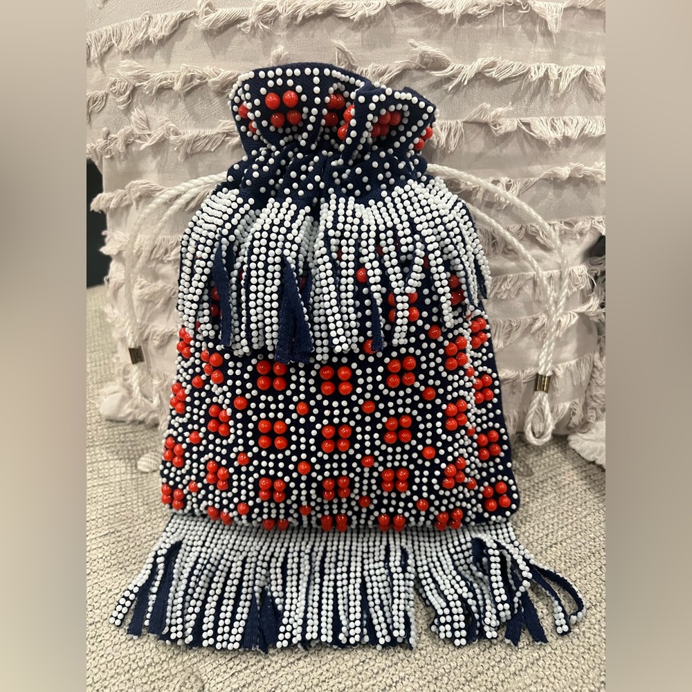 Vintage Beaded Hong Bag